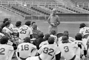 Marvin Miller addressing members of the Phillies and Red Sox during spring training in 1977. (Barton Silverman/The New York Times)